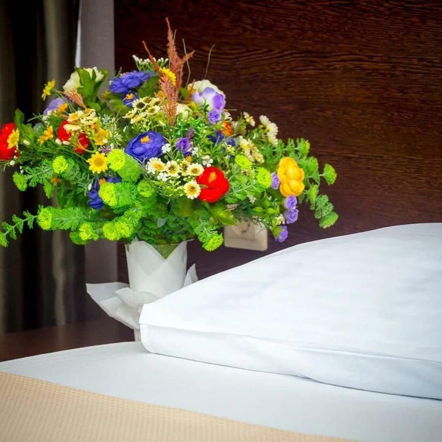 Sariya Hotel Kheivani Экстерьер фото